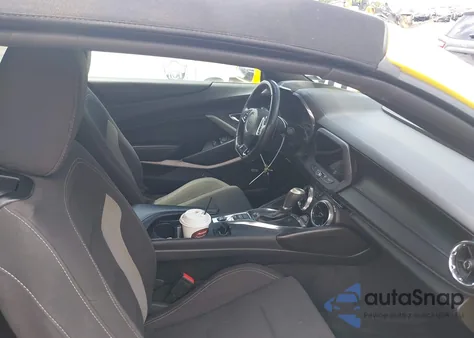 2016 Chevrolet Camaro 1Lt z USA, uszkodzony, nr VIN 1G1FB3DS3G0189747